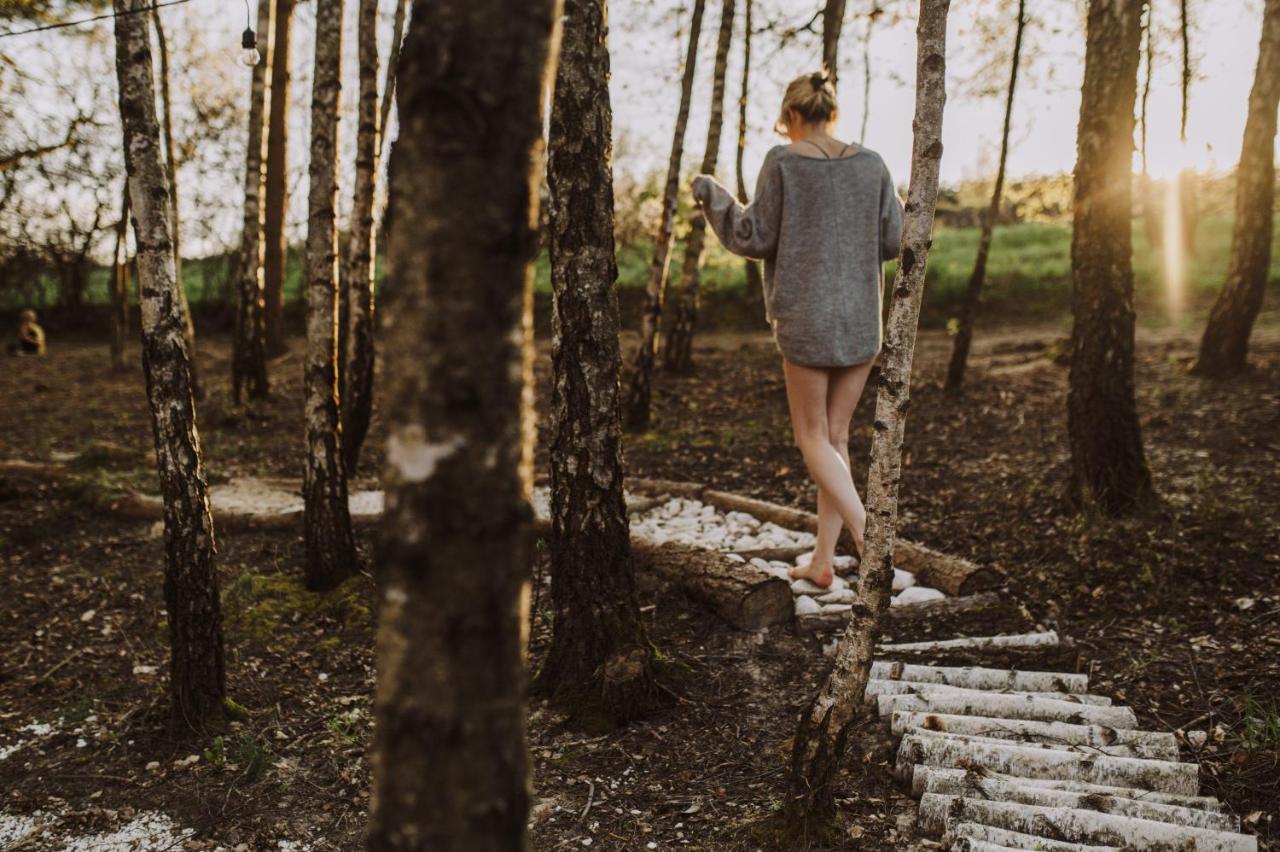 Jurty Z Widokiem, Prywatna Balia- Dzikolas Glamping Krasnobród Екстериор снимка